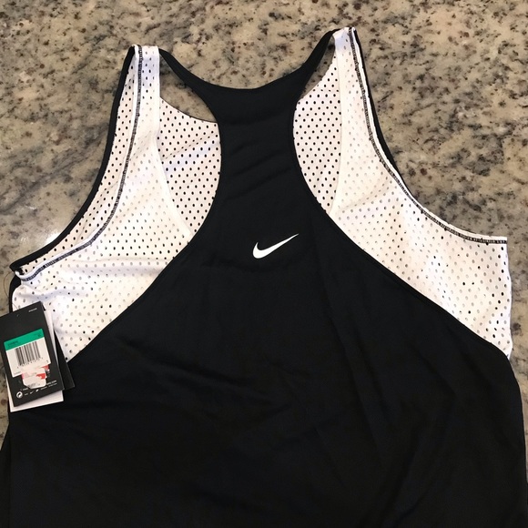 Nike Tops - NWT Nike dry fit technology layered tank XL